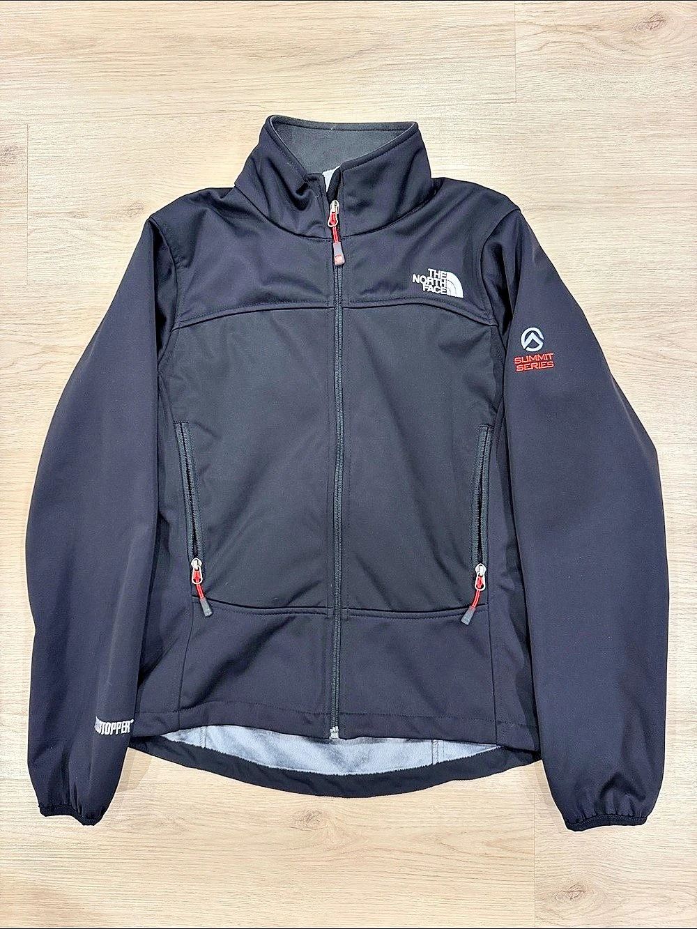 The North Face Summit Series Windstopper Softshell Jacket Black Medium